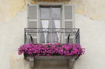 Italy, Piemonte, Lake Maggiore, Cannobio, window detail.